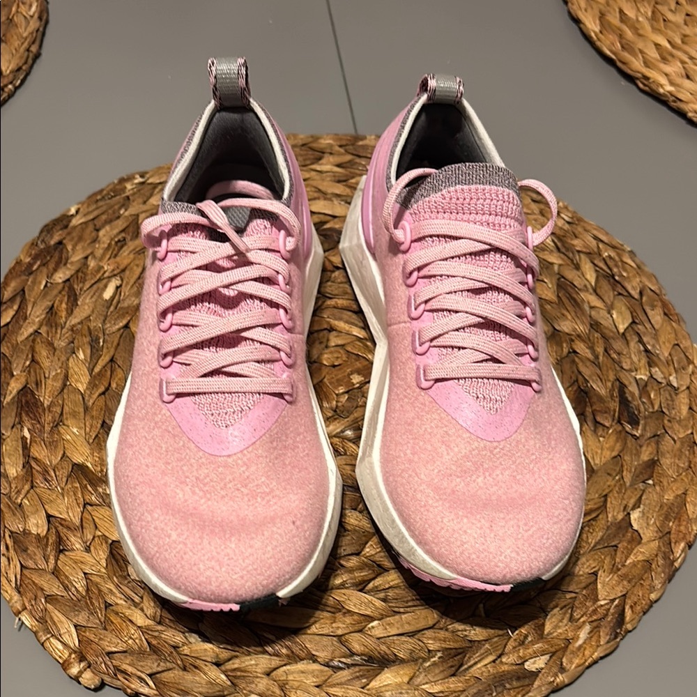 Allbirds Pink Sneakers Modern Athletic Design